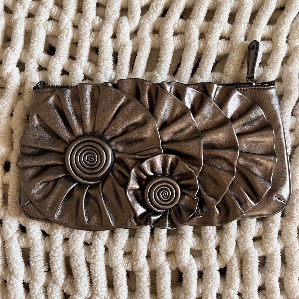 Adorbs Nine West clutch